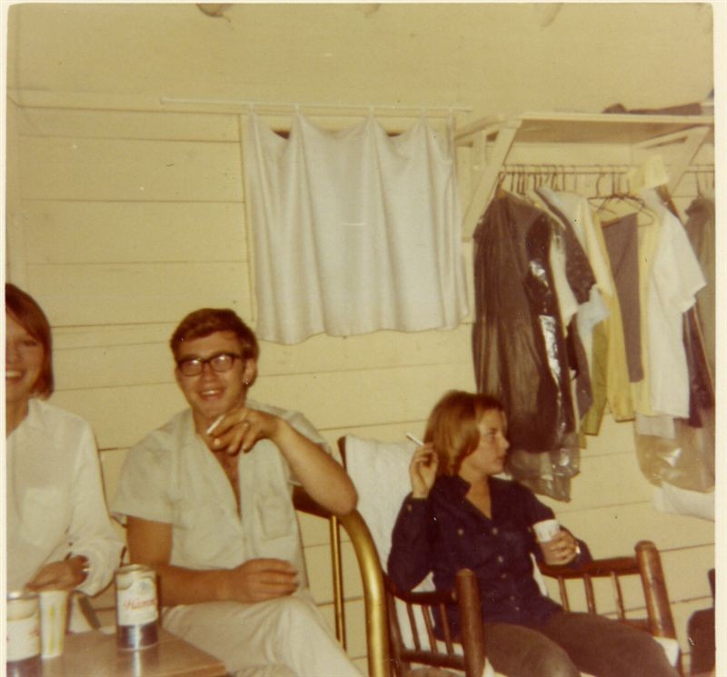 1969_-_Jan_Newby_-_Dave__Carol_in_cabin.jpg