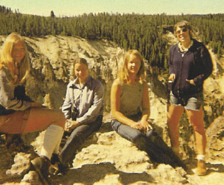1971_-_Remember_Why_-_Canyon_Girls.jpg